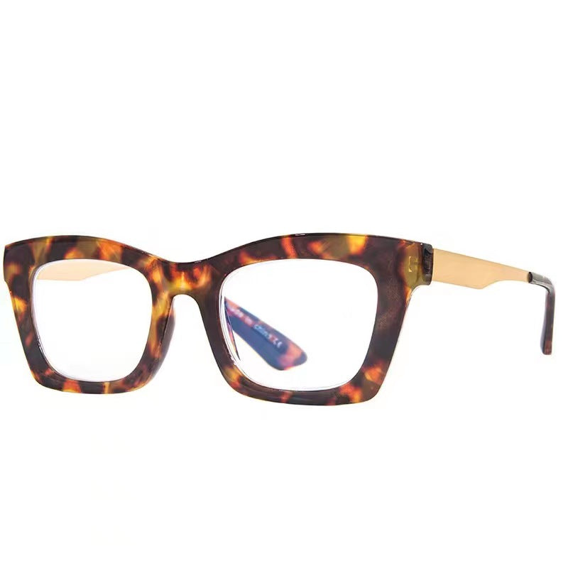 Glasses | Test your Mettle in Black