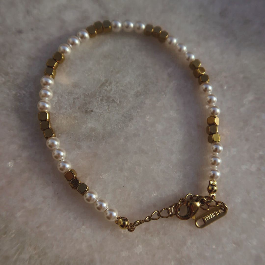 Bracelet | Pearl + Tiny Bead