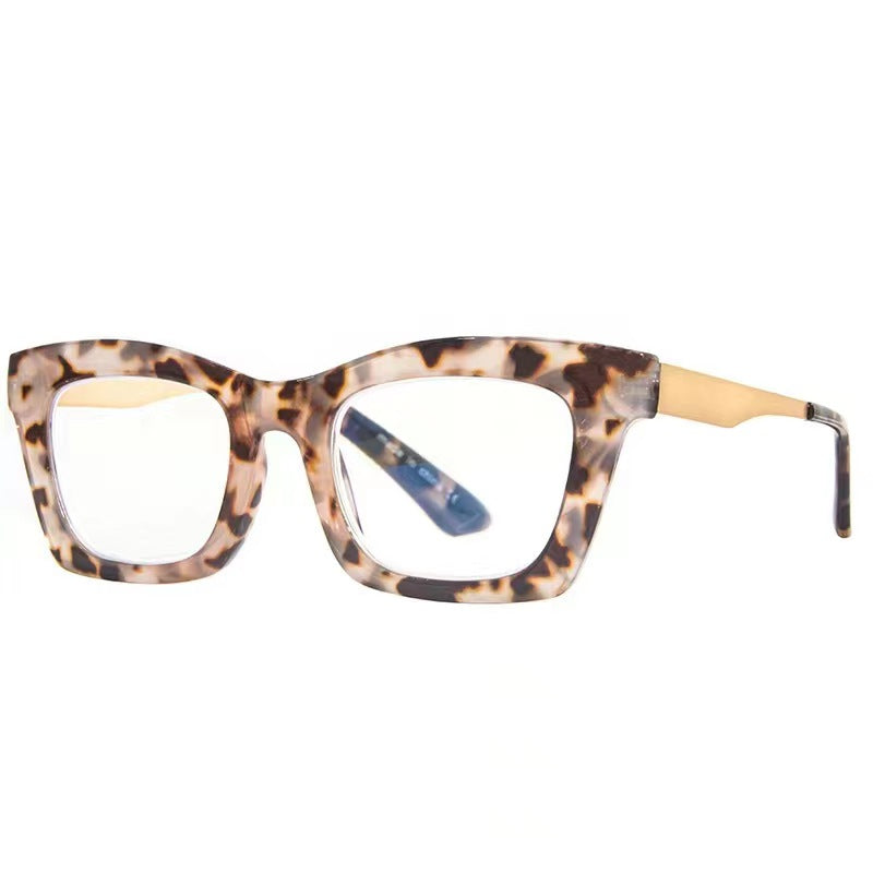 Glasses | Test your Mettle in Black