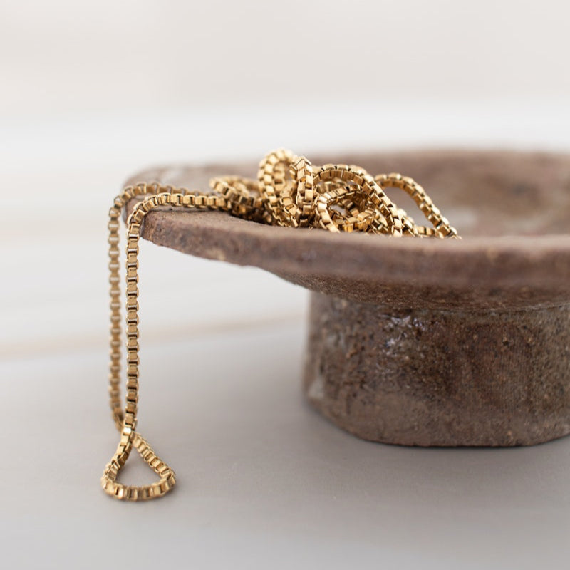 Queen of the Foxes Box Chain has the quintessential summer vibe, an amazing 1.2m long, this chain can be doubled or tripled around your neck and can be worn on wrists and ankles too...bohemian, elegant and available now!