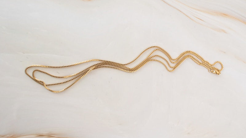Queen of the Foxes Box Chain has the quintessential summer vibe, an amazing 1.2m long, this chain can be doubled or tripled around your neck and can be worn on wrists and ankles too...bohemian, elegant and available now!